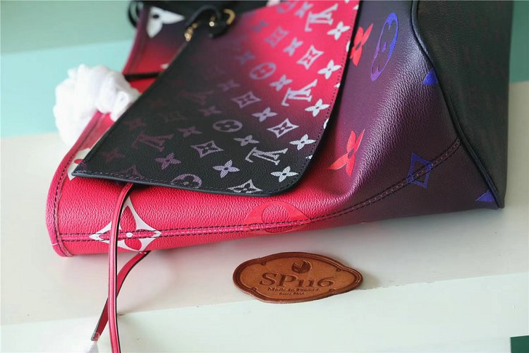 Louis Vuitton M20511 Shopping Bag