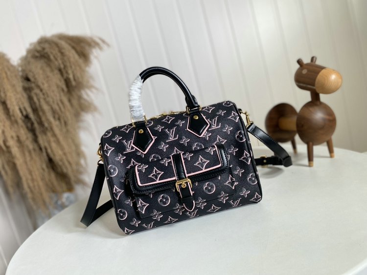 Louis Vuitton M20852 Speedy 23 Handbag