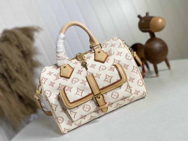 Louis Vuitton M20919 Speedy Handbag