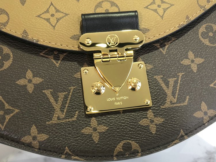 Louis Vuitton M46548 Tilsitt Monogram Canvas Handbag