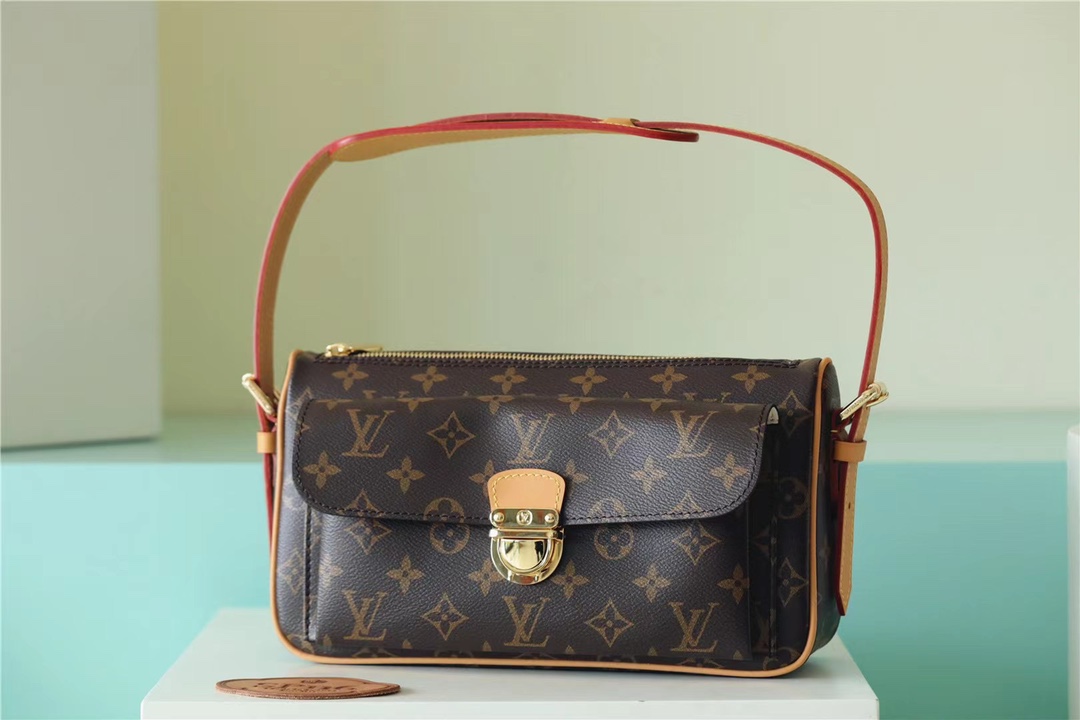 Louis Vuitton M60006 Shoulder Bag