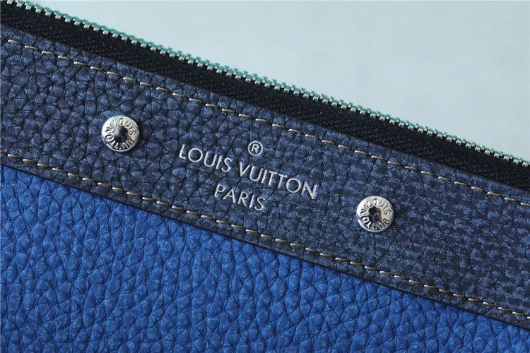 Louis Vuitton M81781 POCHETTE TO-GO 30cm Blue full leather 