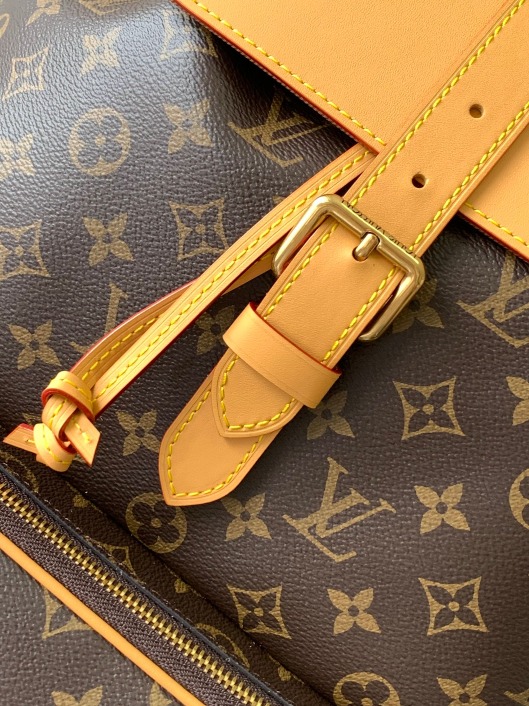 Louis Vuitton  M44658 Backpack