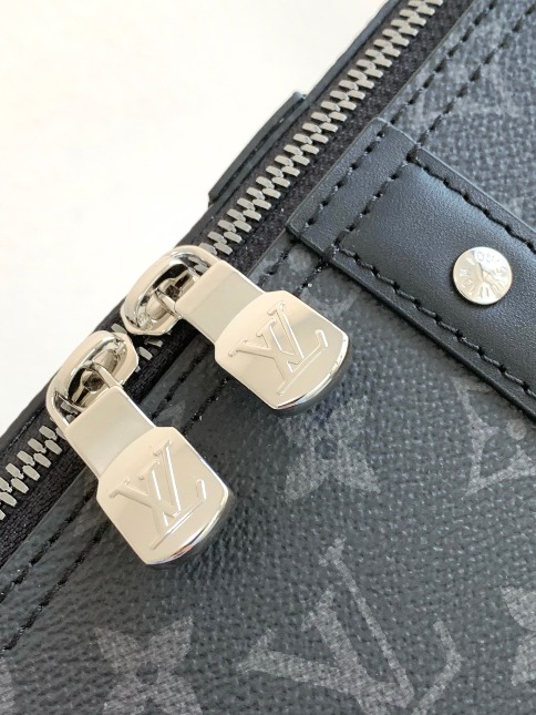 Louis Vuitton  M45936 Keepall Bag