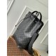 Louis Vuitton M46693 Handbag