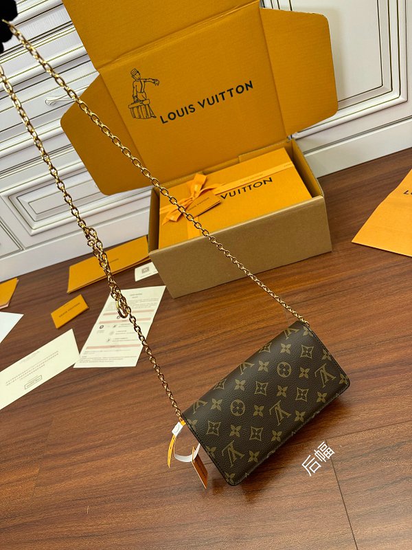 Louis Vuitton M82509 LiLy Woc Monogram Handbag