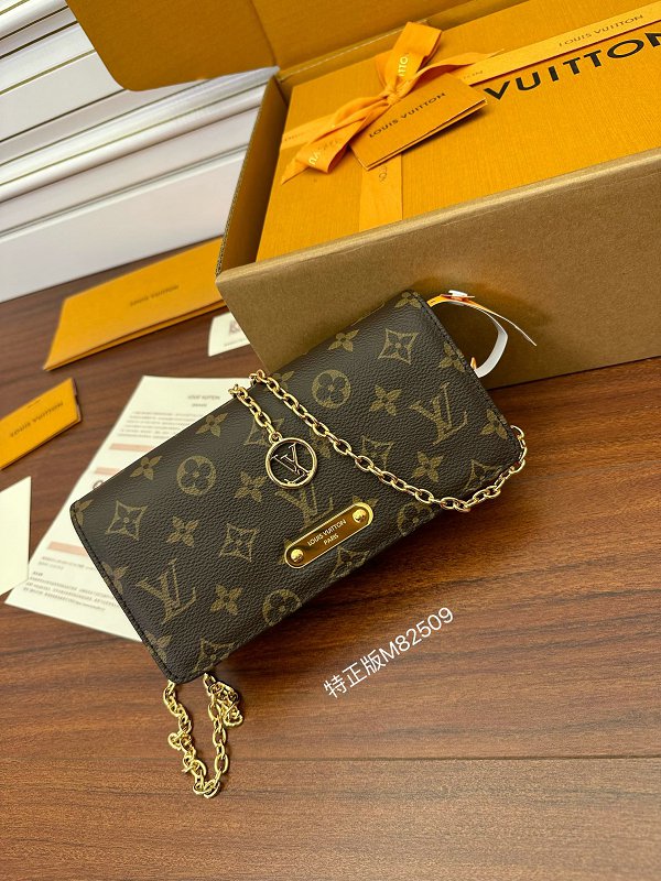 Louis Vuitton M82509 LiLy Woc Monogram Handbag