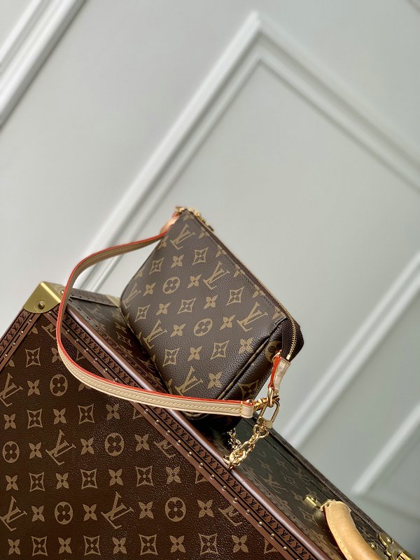 Louis Vuitton M82766 Pochette Accessoires Handbag