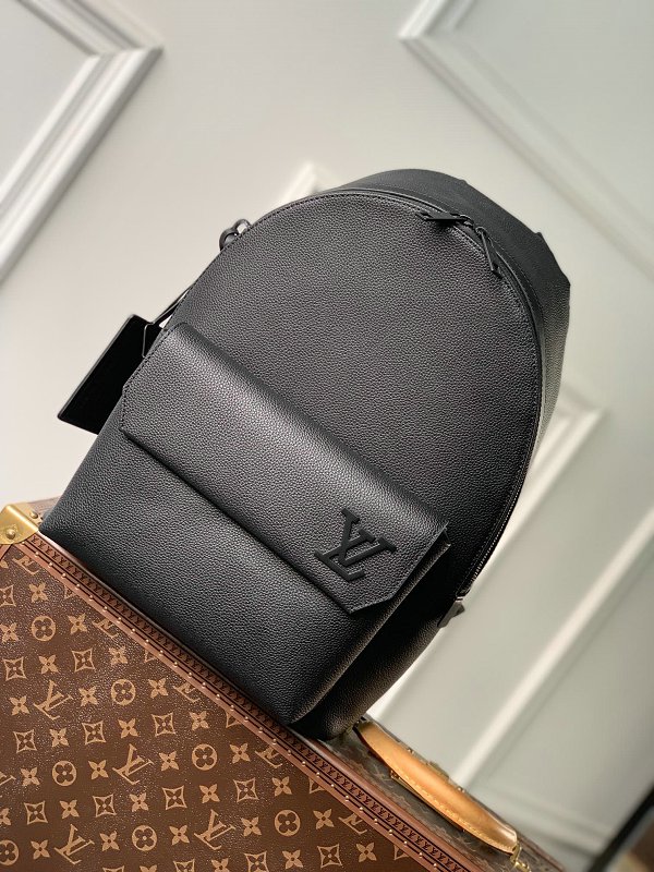 Louis Vuitton M23735 Takeoff Backpack LV Aerogram Men Bags 