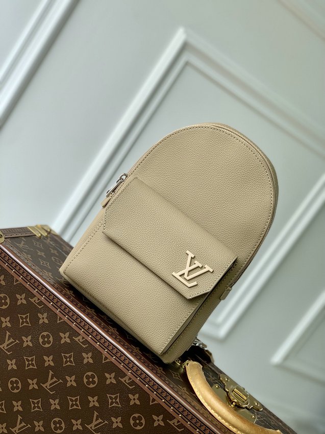 Louis Vuitton M23765 Pilot Slingbag  