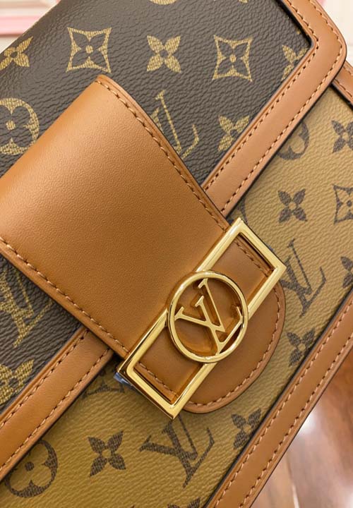 Louis Vuitton M44391 Monogram Reverse Dauphine MM Shoulder Bag