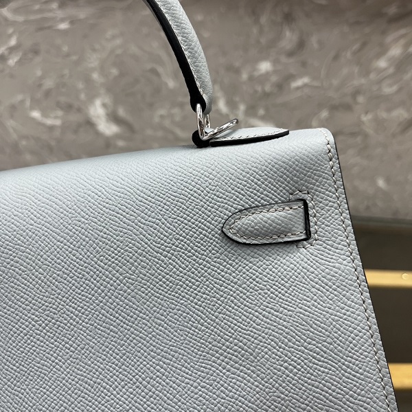 Hermès Kelly 25 Epsom Women's Handbag Light Blue