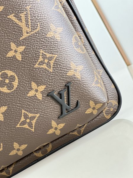 Louis Vuitton M46327 Avenue Slingbag NM Monogram Macassar Canvas Bag