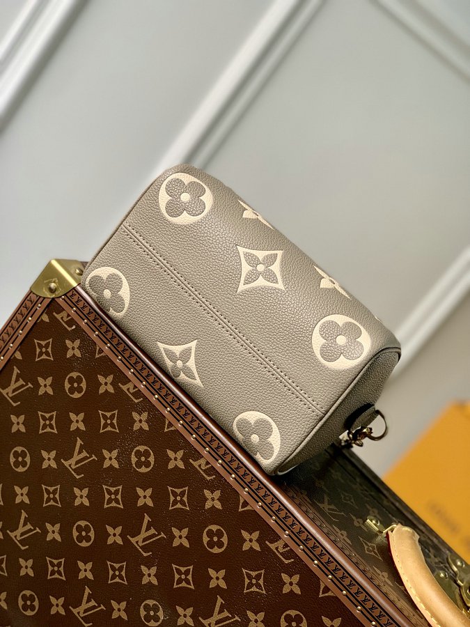 Louis Vuitton M58953 Speedy Bandoulière 20 Monogram Handbag