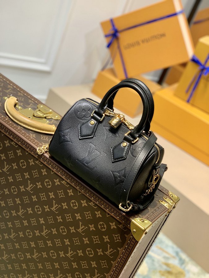 Louis Vuitton M58953 Speedy Bandoulière 20 Monogram Handbag