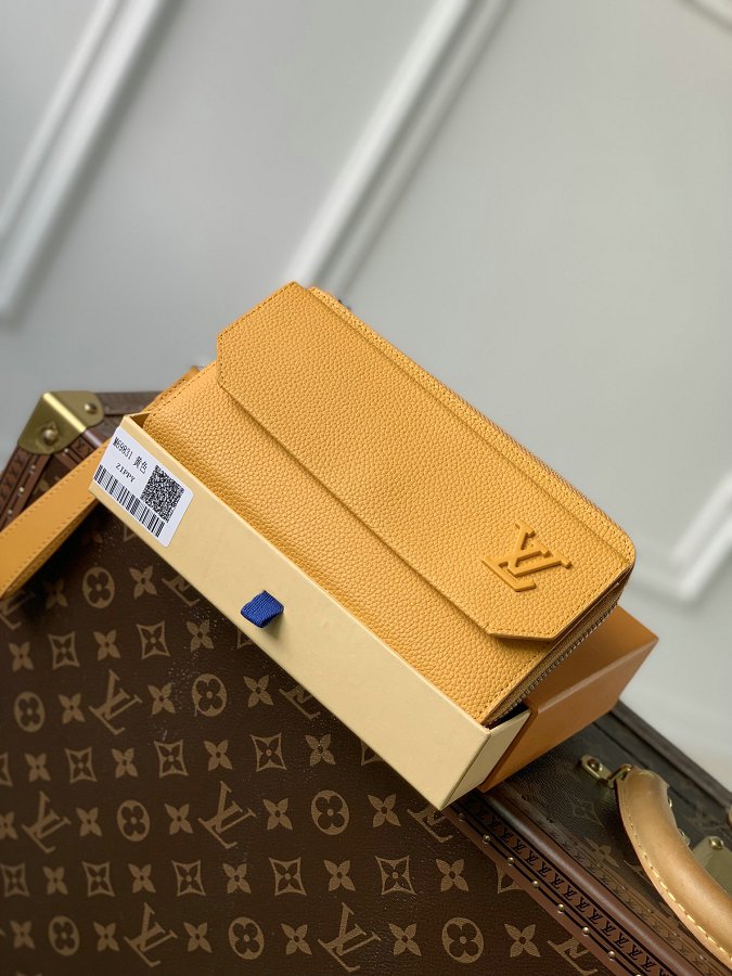 Louis Vuitton M69831 Aerogram Round Zipper Long Wallet