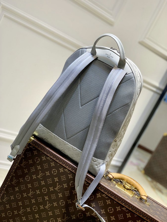 Louis Vuitton M20877 Backpack