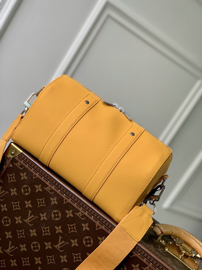 Louis Vuitton M21438 Keepall Bag