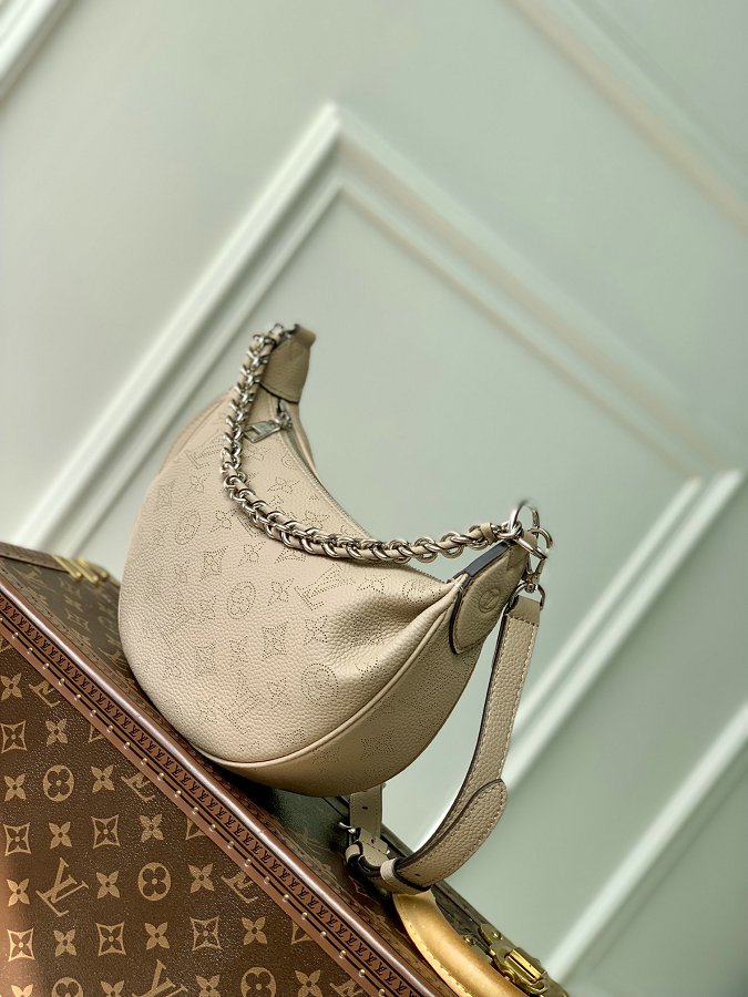 Louis Vuitton M22820 Baia PM Mahina Women Handbags