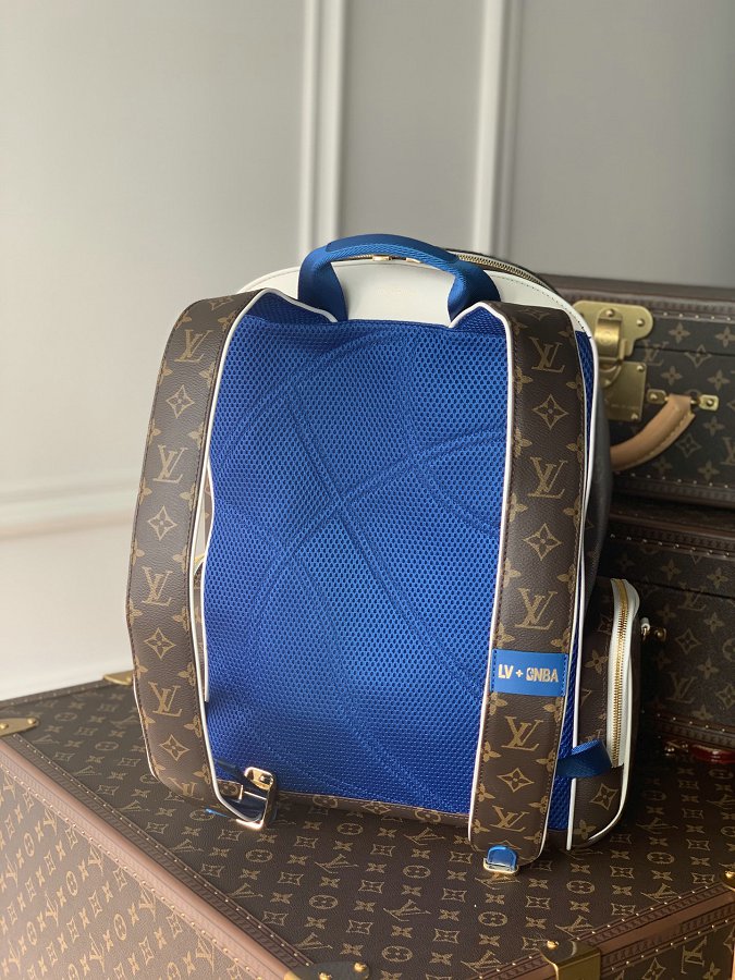 Louis Vuitton M45581 NBA collaboration backpack NV 