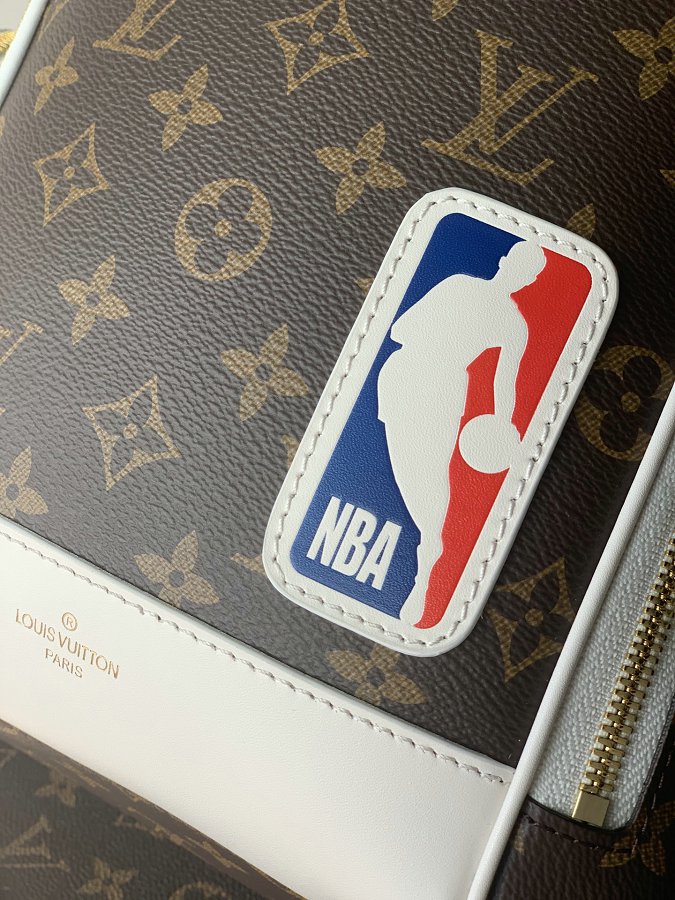 Louis Vuitton M45581 NBA collaboration backpack NV 