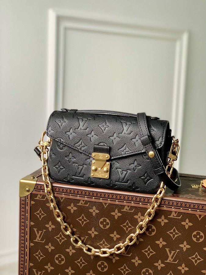 Louis Vuitton M46595 Pochette Métis East West Monogram Empreinte Shoulder Bag