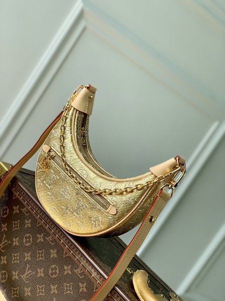 Louis Vuitton M22928 Loop PM Beige in Monoglam