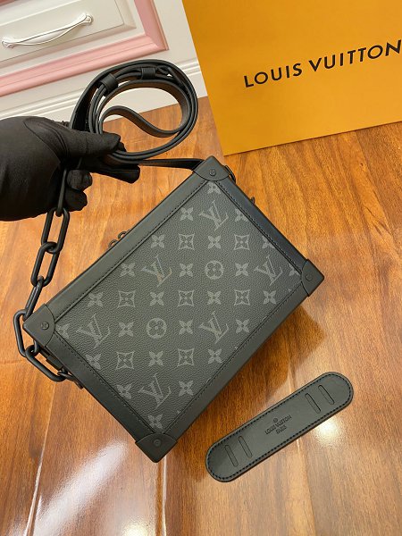 Louis Vuitton M44730 Shoulder Bag Soft Trunk Vuitton Monogram Eclipse leather