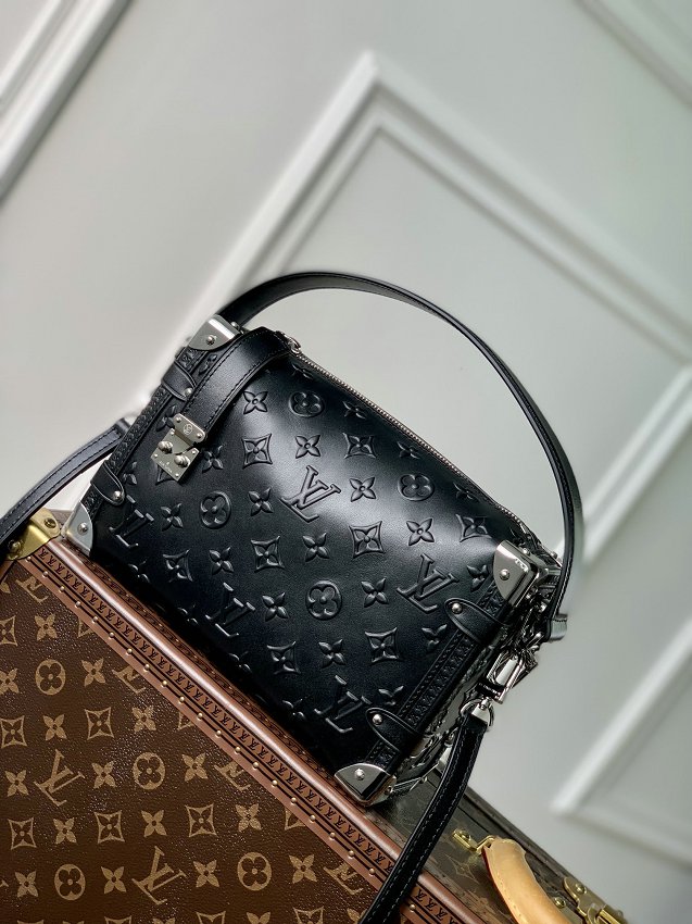 Louis Vuitton M21709 Nicolas Ghesquière Petite Malle Side Trunk Bag