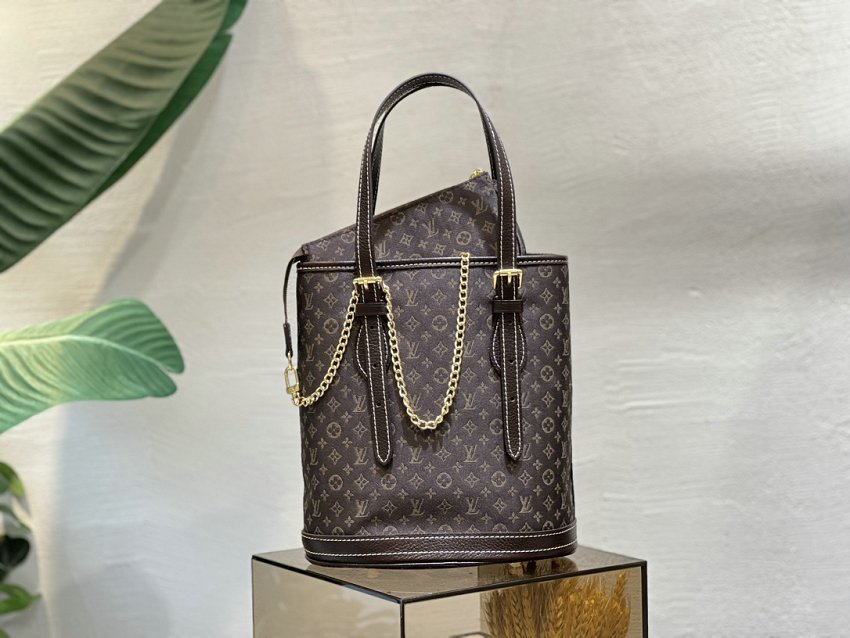 Louis Vuitton M95226 Brown Monogram black canvas presbyopic shoulder bag handbag gold hardware detachable shoulder strap