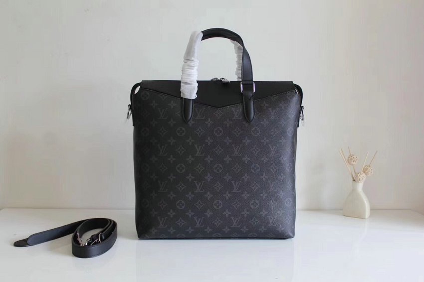 Louis Vuitton M40567 Tote Explorer Monogram Eclipse 2-Way Shoulder Bag Crossbody Tote Bag Monogram Eclipse Canvas