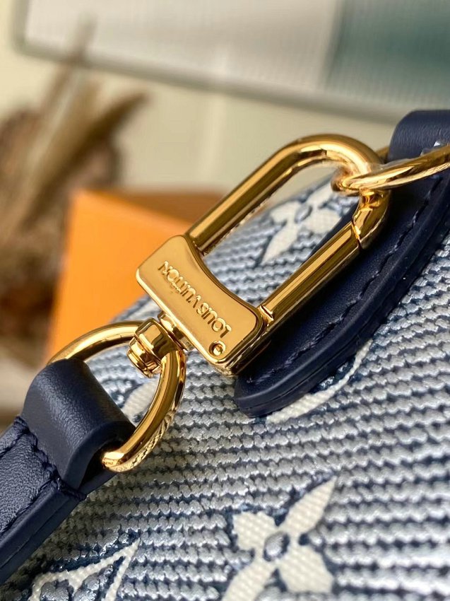 Louis Vuitton M23069  Speedy Bandoulière 20 Monogram