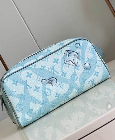 Woman's fashion Top Brands  Louis Vuitton M82337 kit toiletry bag washing bag with/ dust bag ID card free shipping 