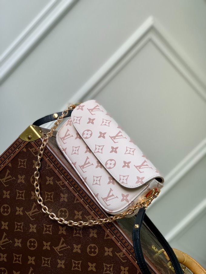 Louis Vuitton M83091 Wallet on Chain Ivy Other Monogram Canvas 