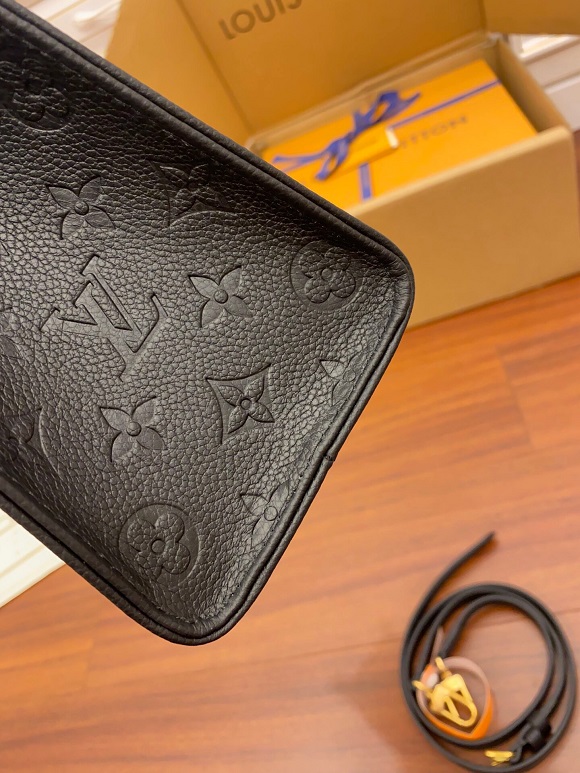 Louis Vuitton M45653 OnTheGo PM Monogram Empreinte Leather