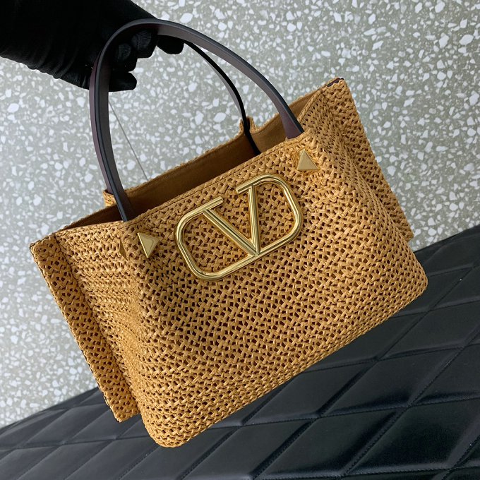 Valentino Tote Raffia Handbag