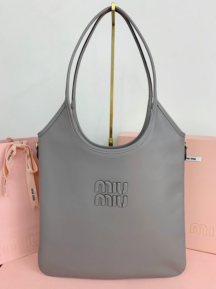 Miu Miu  Women's IVY  Tote Shoulder Bag Leather letter logo adds a unique classic style in Grey